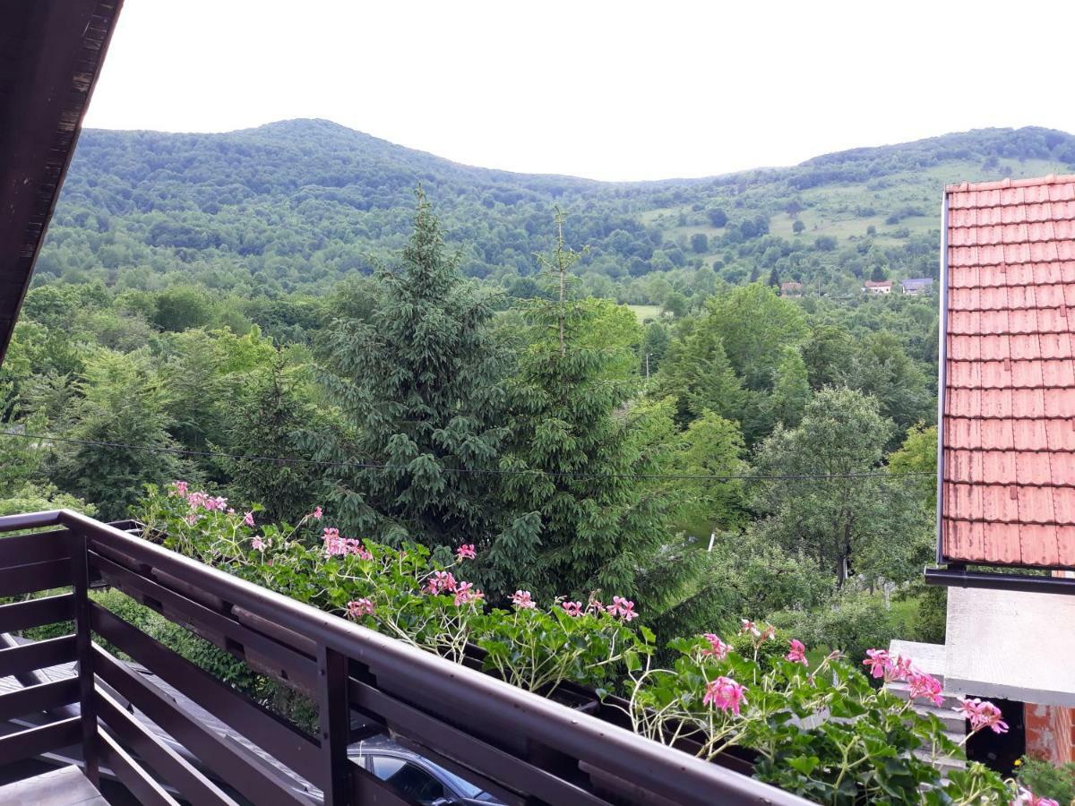 Hostal House Zlatko Selište Drežničko Exterior foto